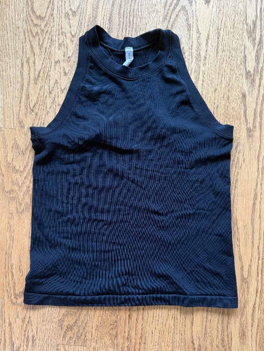 EUC Athleta Renew Racerback Tank Top Women's Size Large Black Seamless Ribbed